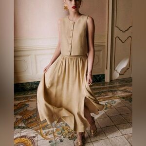 NWT! Sezane Sophie Skirt in Beige